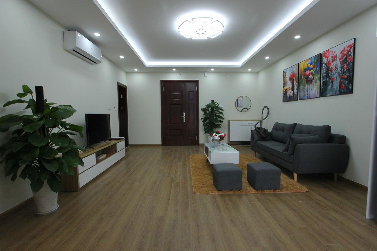2 Bedroom Modern - View Hanoi